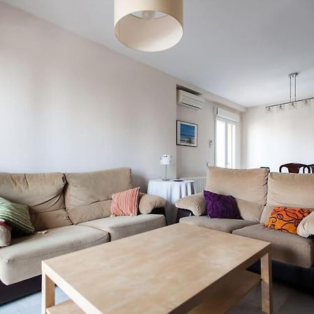 Amplio Piso En Nervion, Excelente Zona De La Ciudad. Apartment Севиля Екстериор снимка